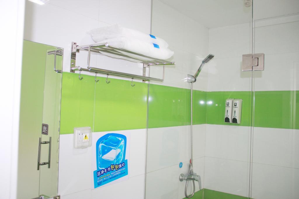 7Days Inn Guangzhou Gangding Longkou XI Road Kanton Exterior foto