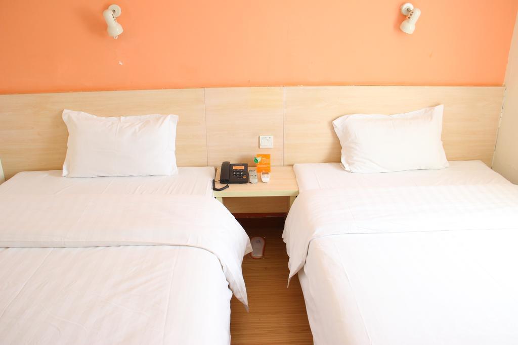 7Days Inn Guangzhou Gangding Longkou XI Road Kanton Exterior foto