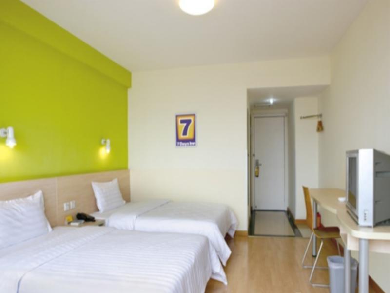 7Days Inn Guangzhou Gangding Longkou XI Road Kanton Exterior foto
