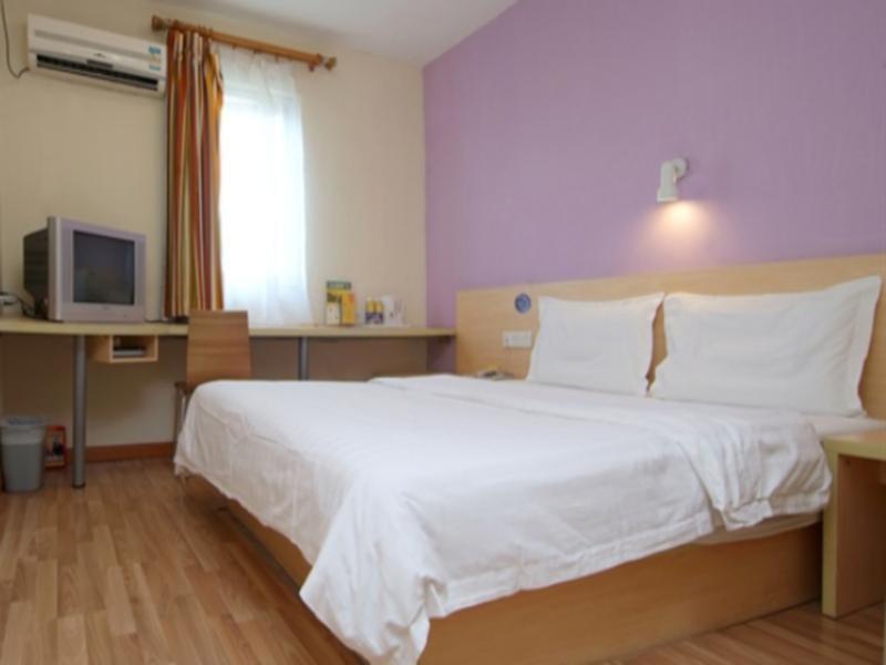 7Days Inn Guangzhou Gangding Longkou XI Road Kanton Exterior foto